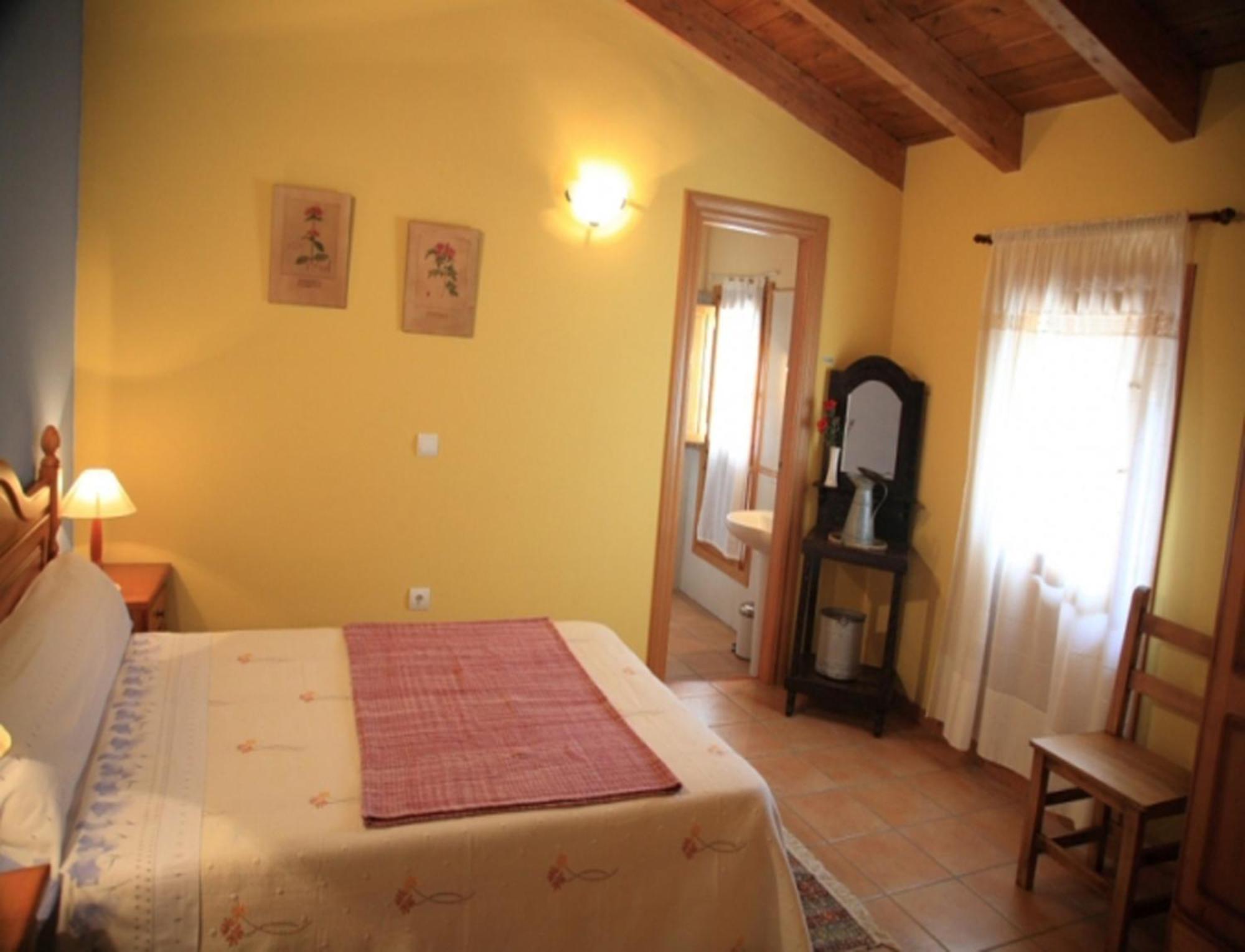 Casa Javier Vendégház Rodellar Kültér fotó