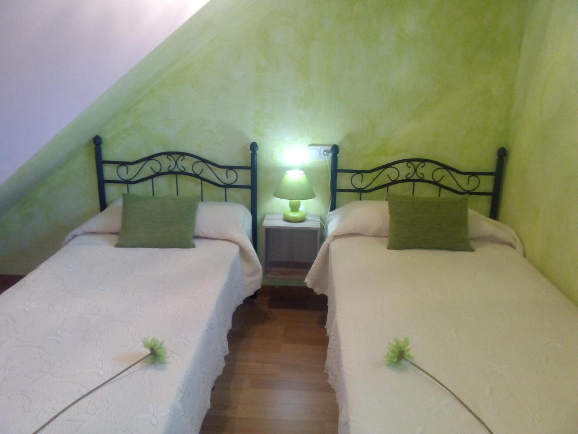 Casa Javier Vendégház Rodellar Szoba fotó