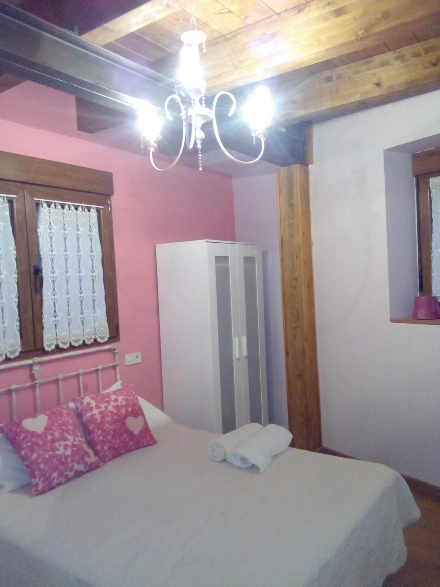 Casa Javier Vendégház Rodellar Szoba fotó