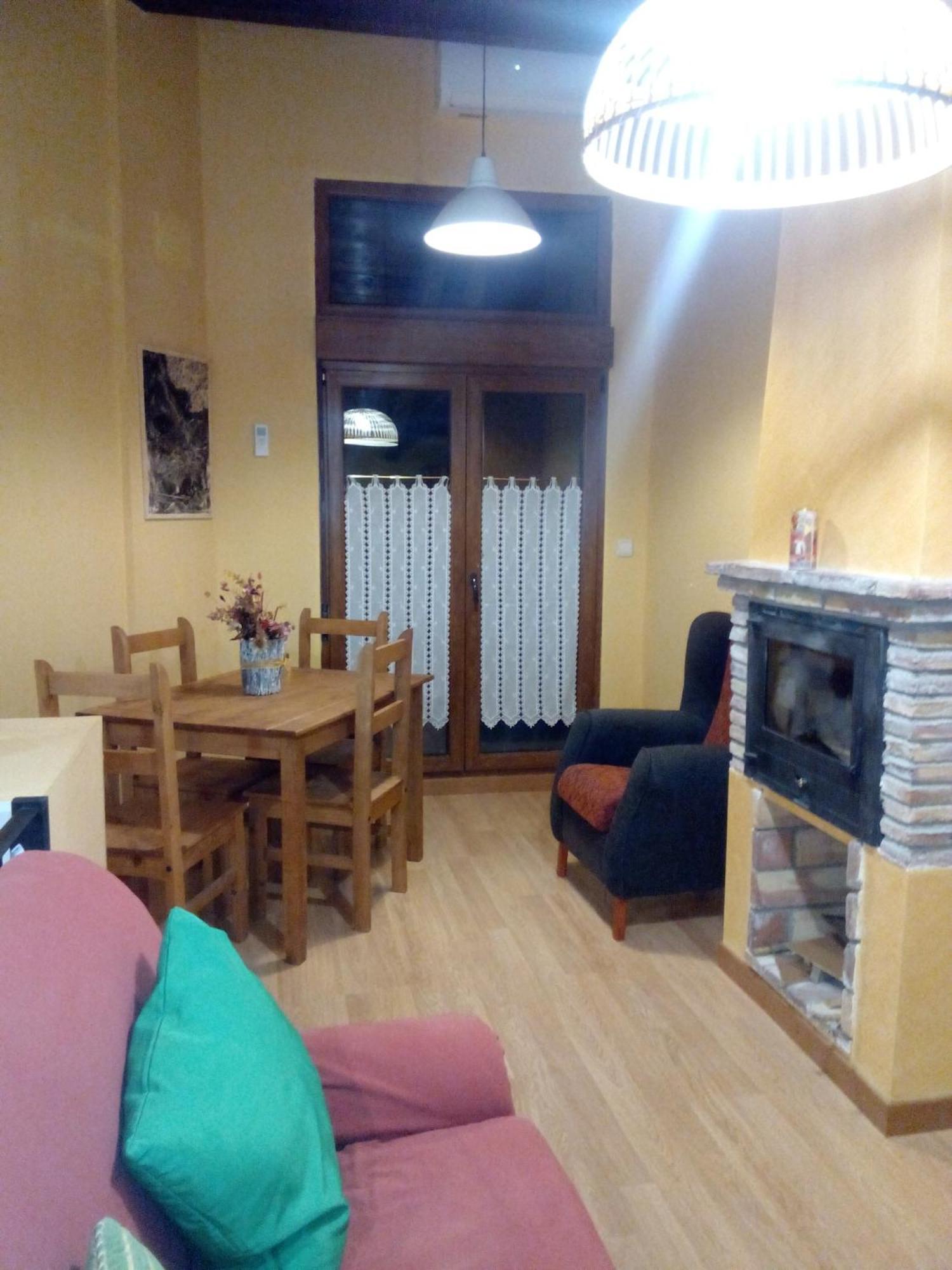 Casa Javier Vendégház Rodellar Szoba fotó